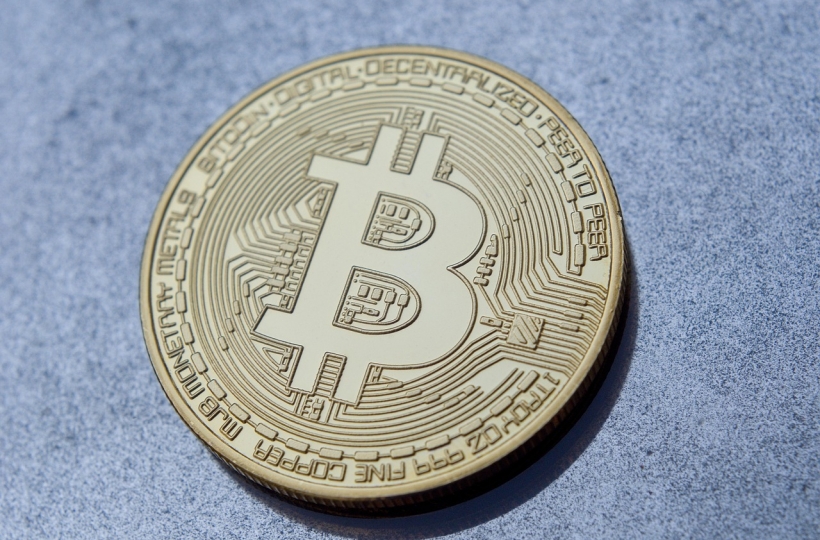 0x协议聚合器月收入突破320万美元！交易手续费模式获机构认可